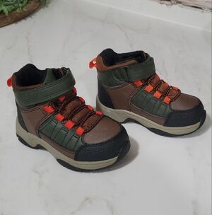 Ozark Trail Boots - Toddler Size 7